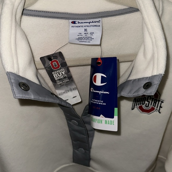 Ohio State Buckeyes Sweatshirt - Picture 3 of 5